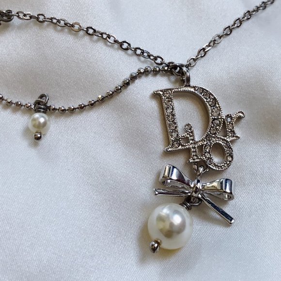 Dior Necklace - Picture 5 of 16